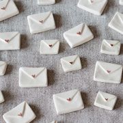Imanes de cerámica con forma de sobre mini